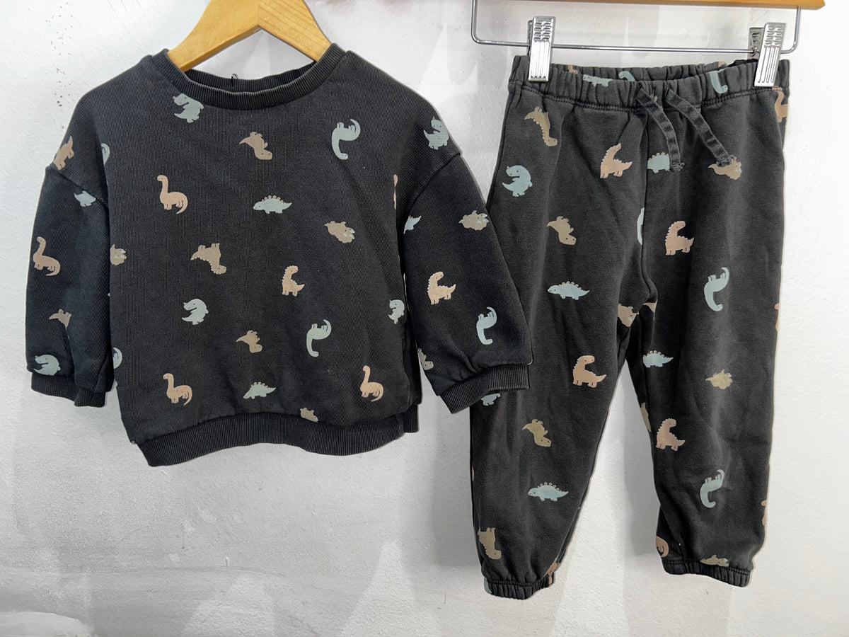 Dinos jogger set 2-3y