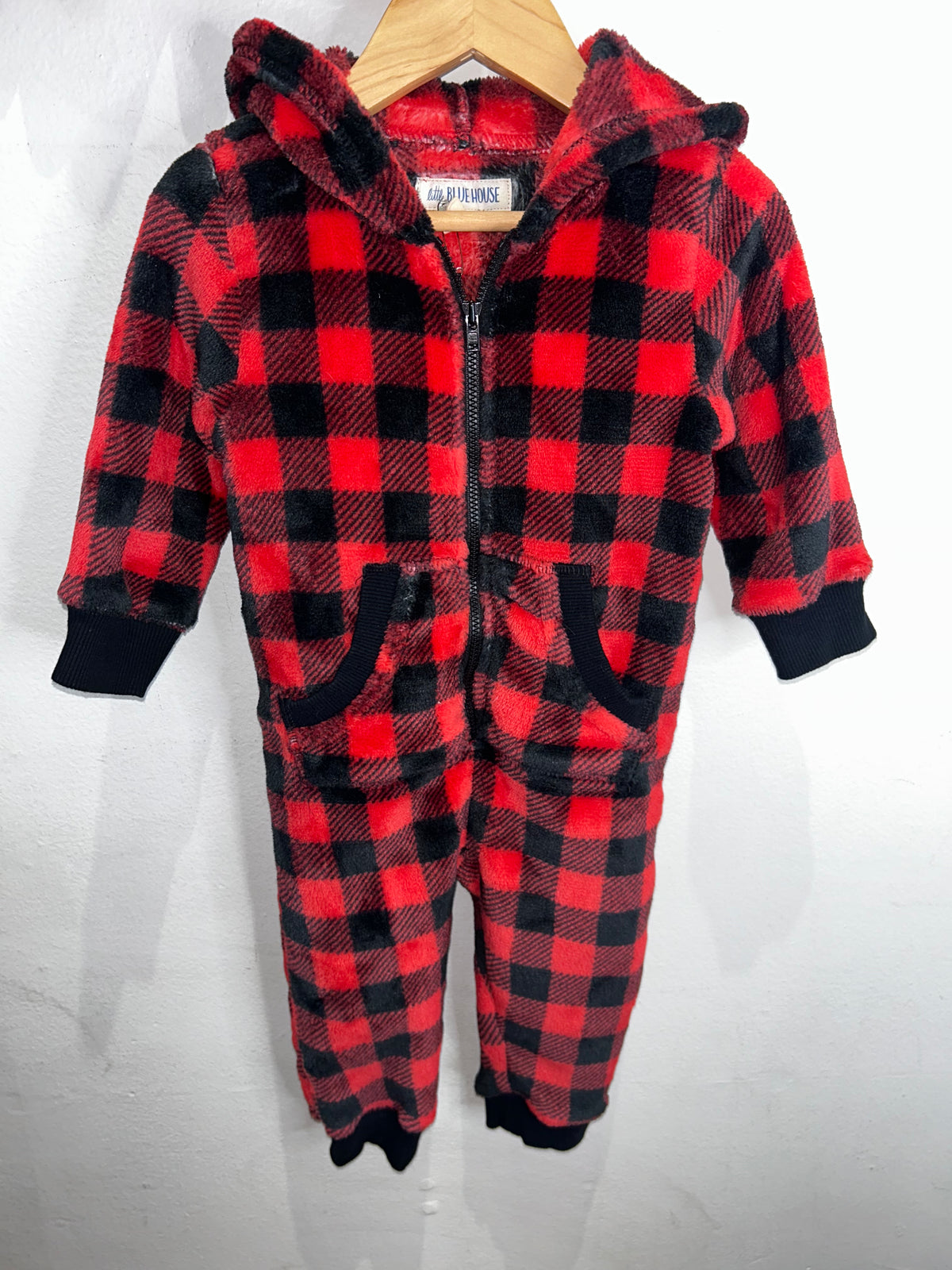 Red checkered fleece bunting 12-18m