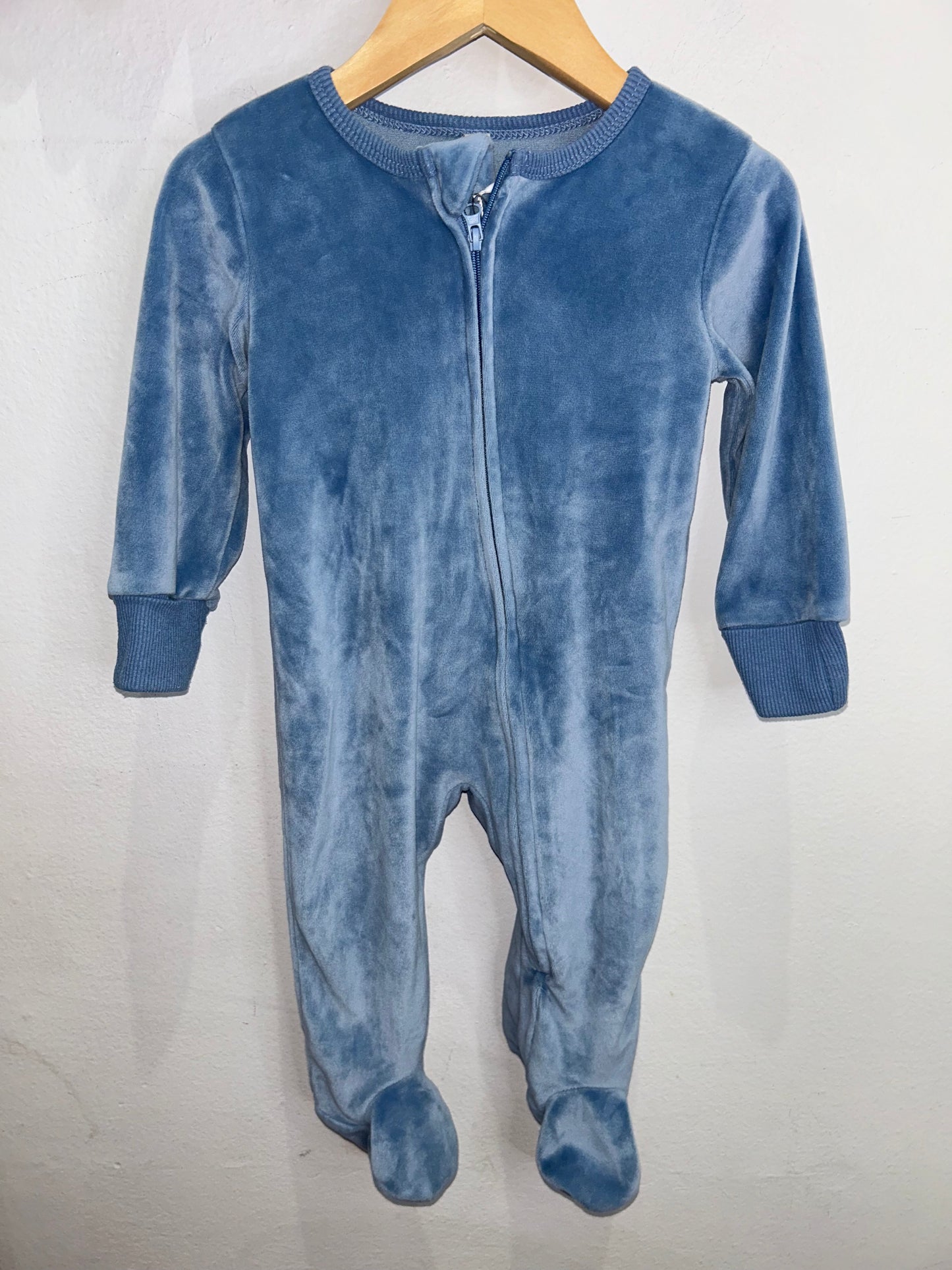 Blue velour sleeper 6-9m