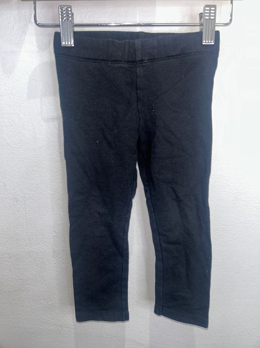Black stretchy leggings 3y