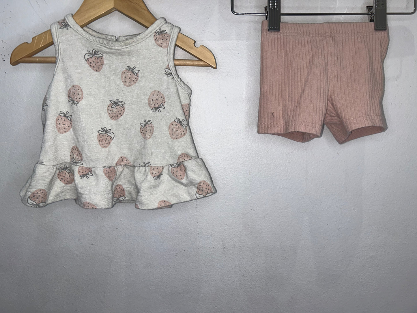 Strawberrie shorty set 6m
