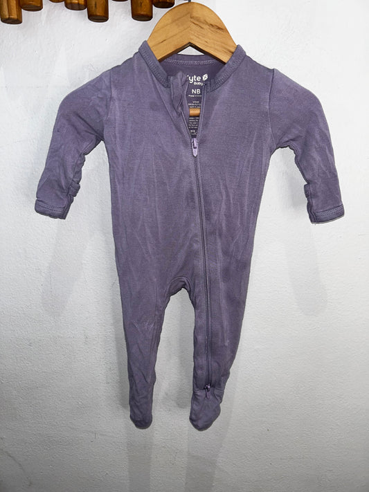 Kyte baby purple sleeper - newborn