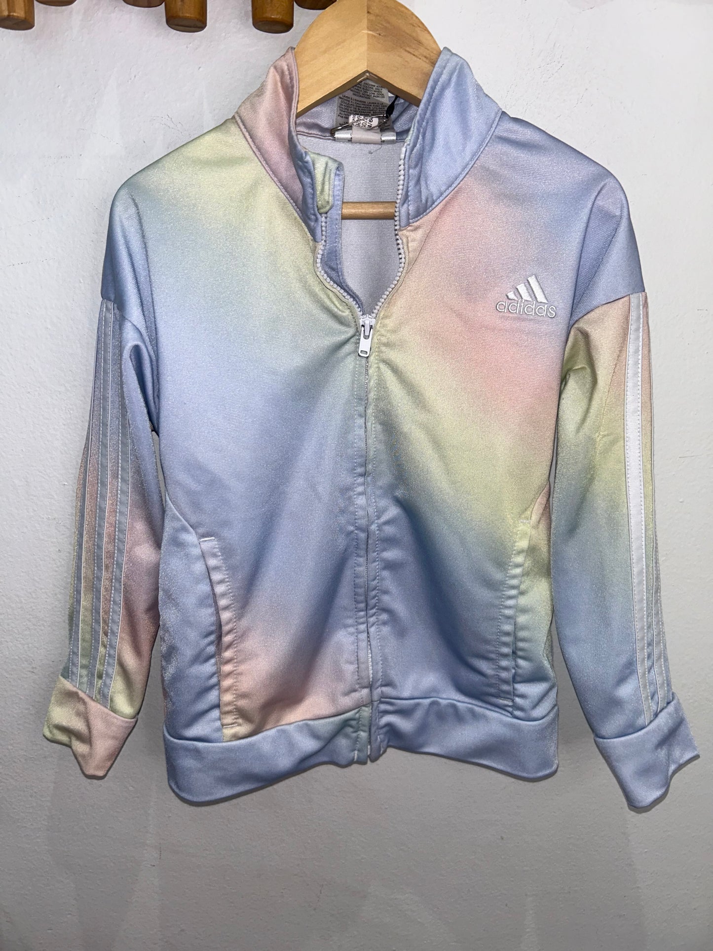 Pastel activewear set 4y