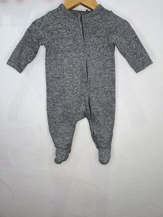 Grey knit sleeper 0-3m