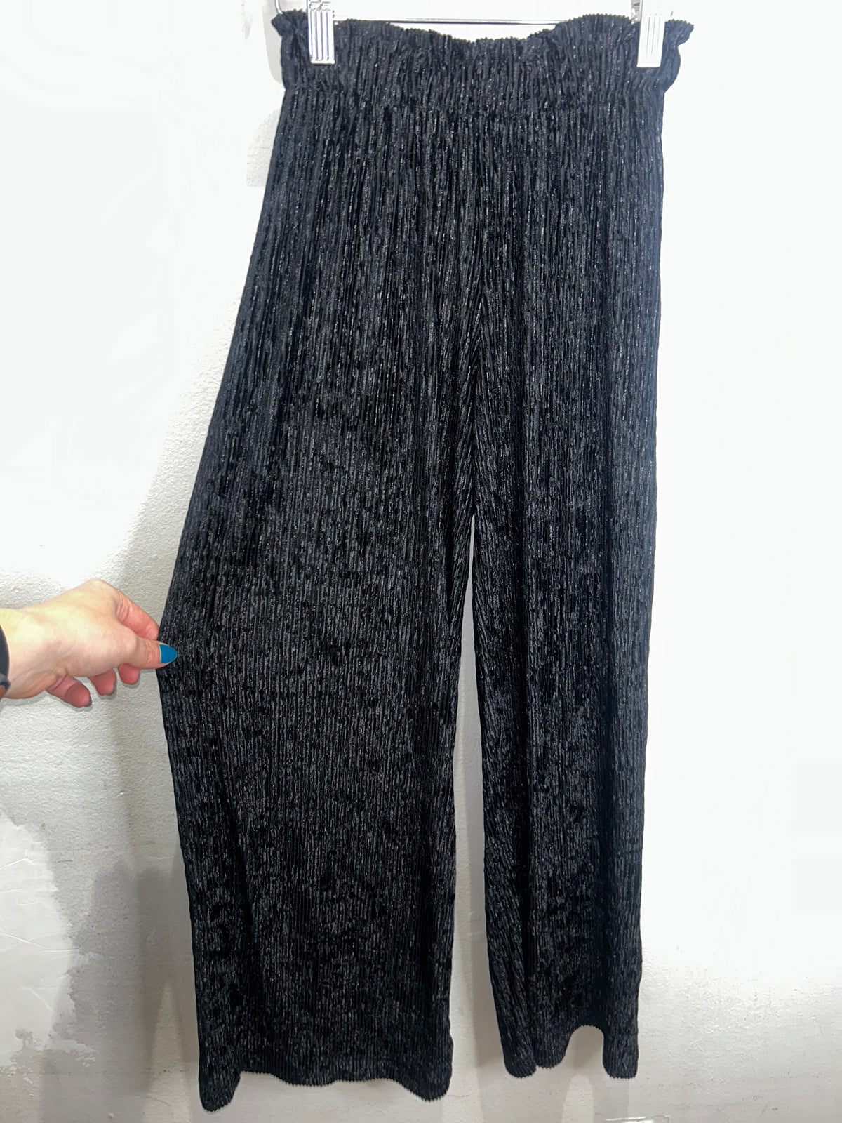 Fancy black pants 9-10y NEW