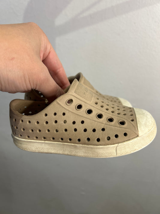 C6 beige Natives