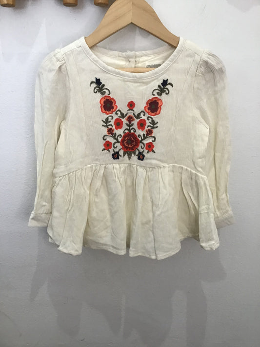 Embroidered tunic 2y NEW