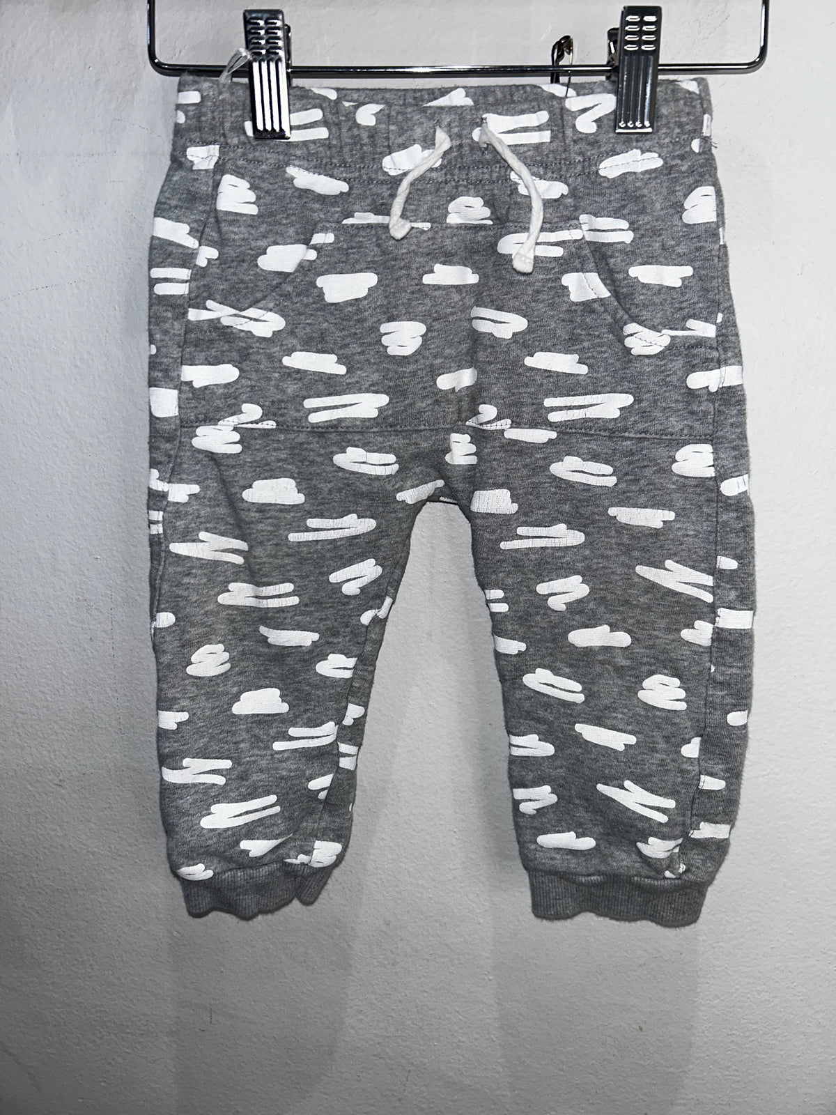 Grey clouds joggers 18-24m