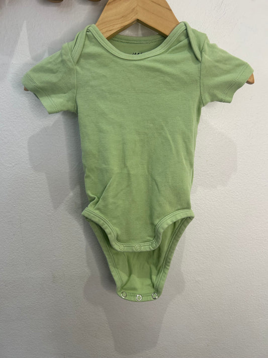 Pistachio onesie 2-4m