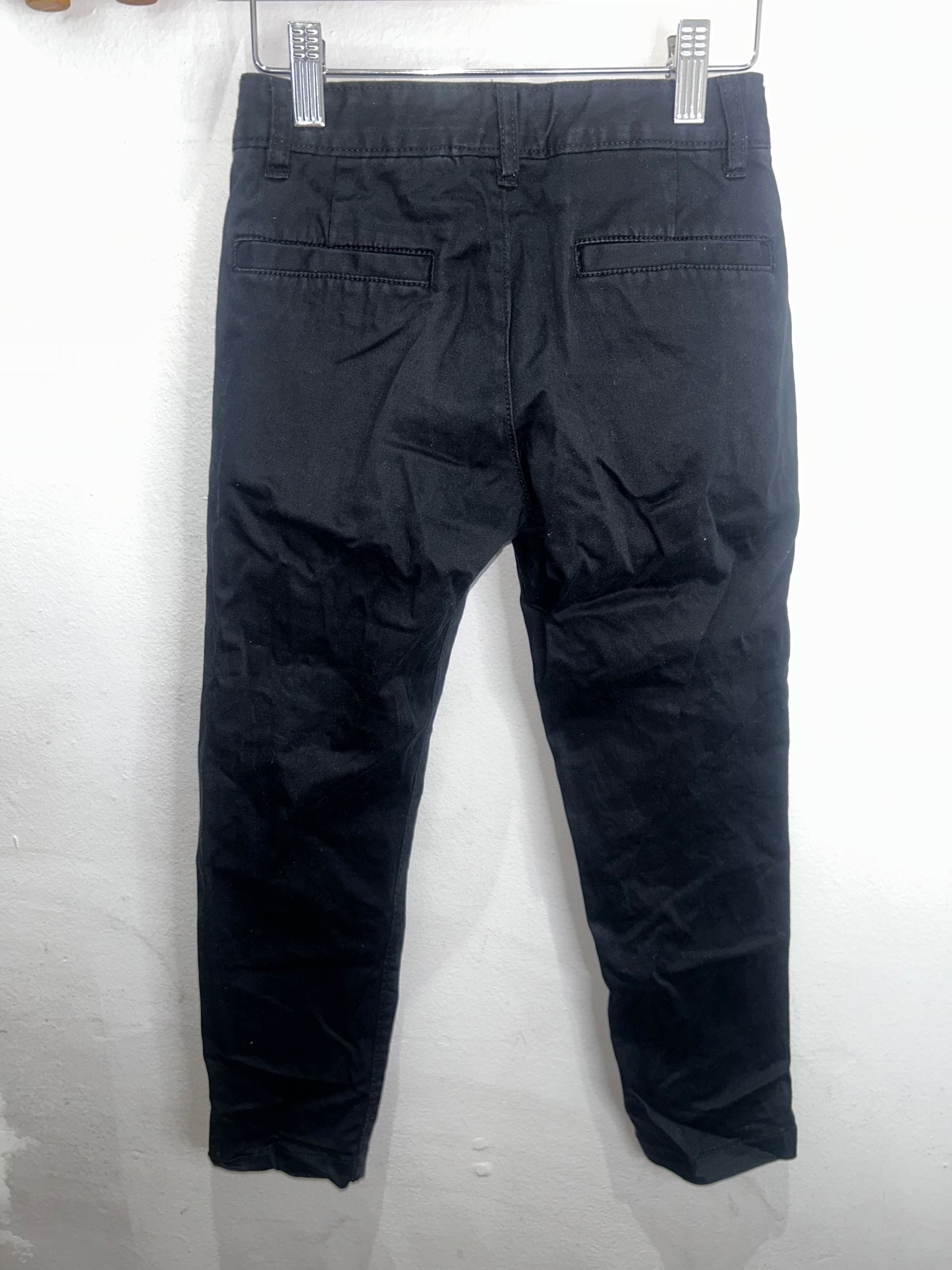 Black slim pants 7-8y