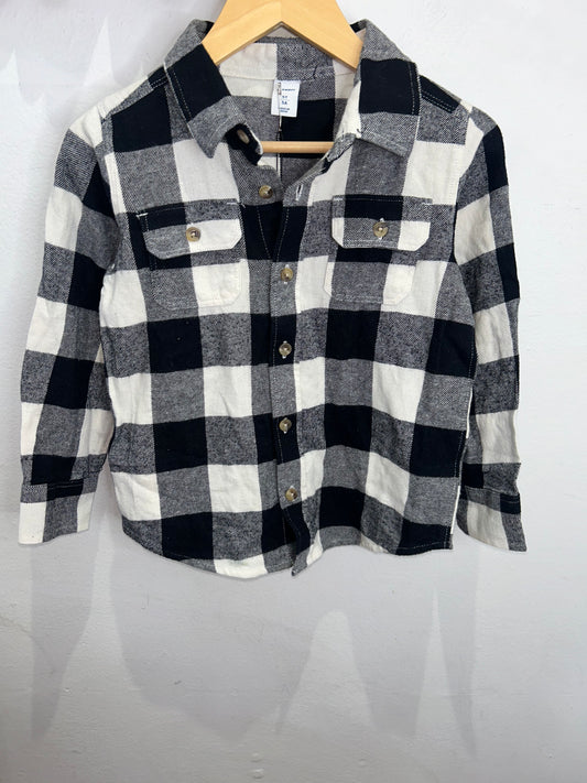Black checkered flannel shirt 5y NEW