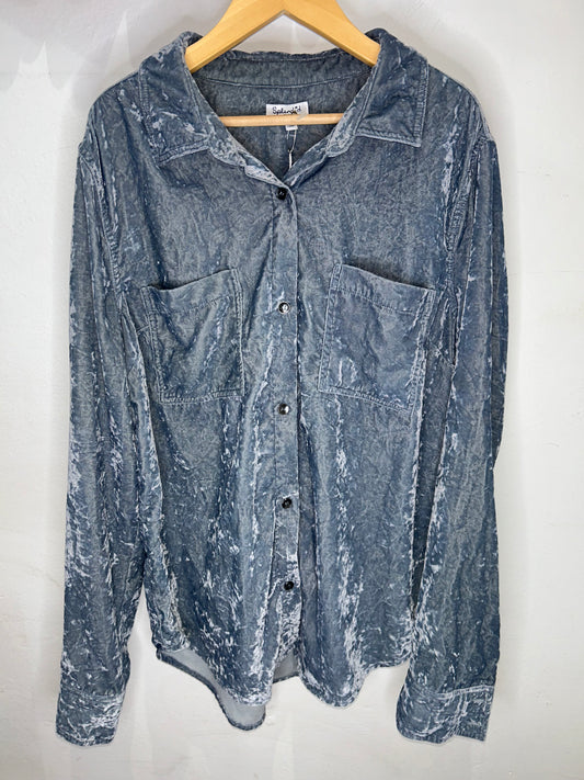Grey crushed velvet shirt 14y (adult S)