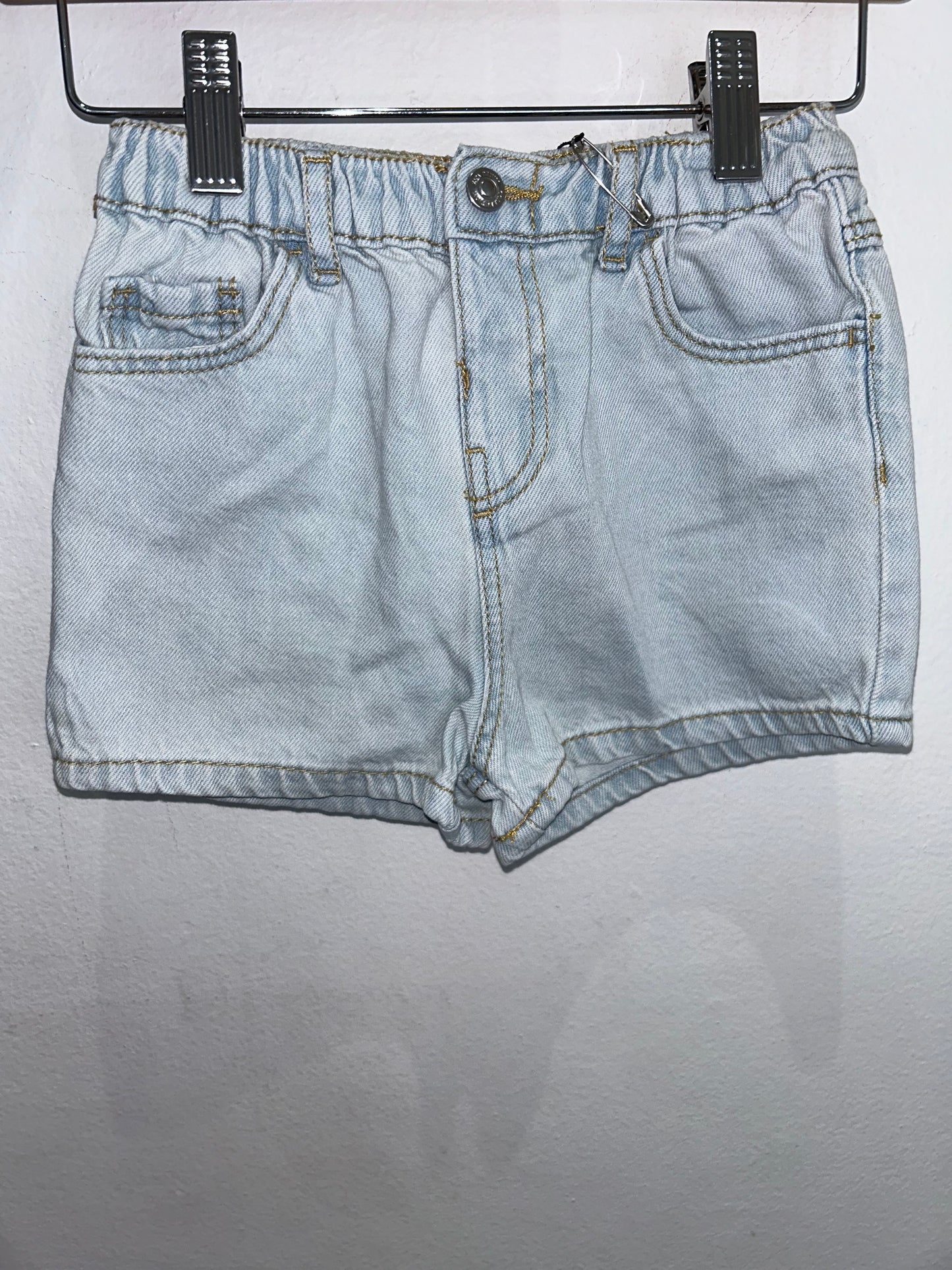 Lightwash denim shorts 3-4y