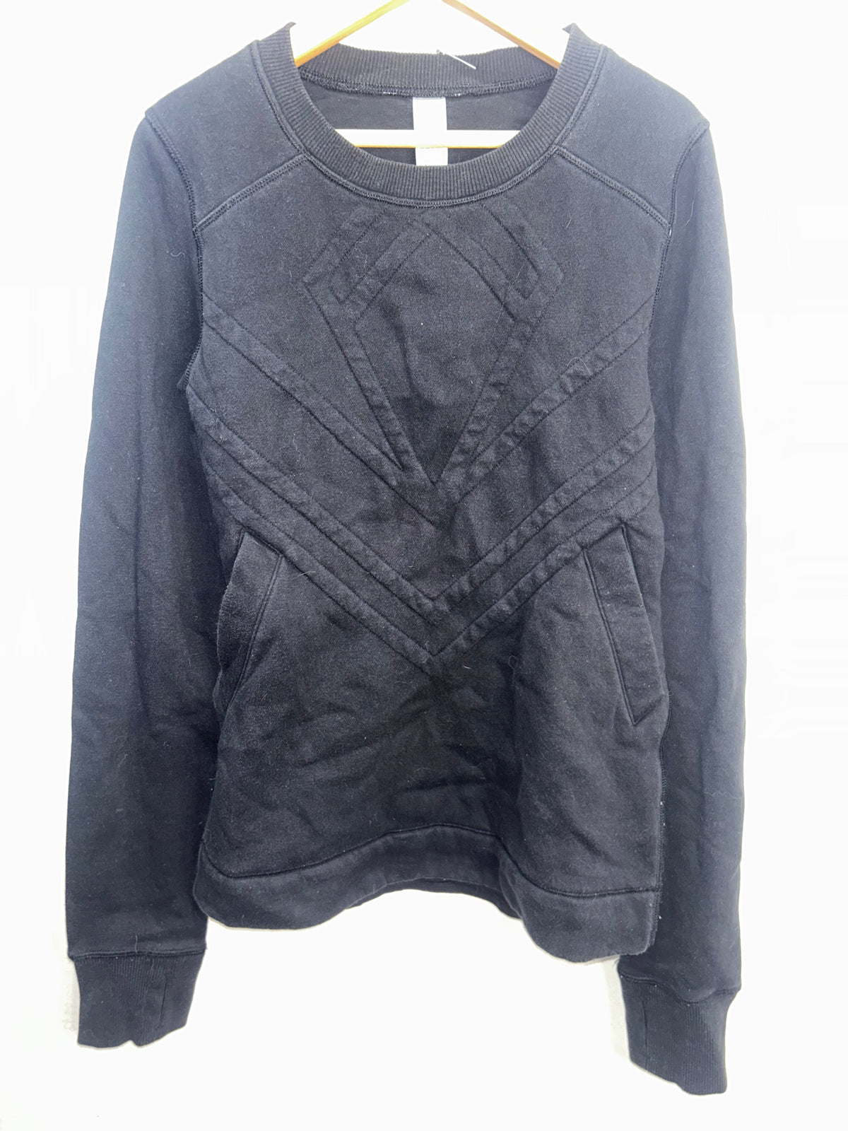 Ivivva black quilted pullover 14y