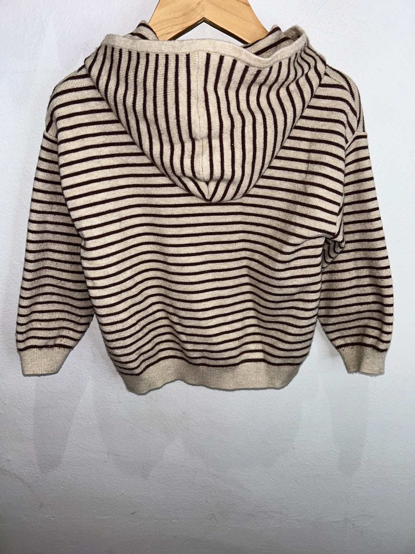 Brown stripes sweater hoodie 3y