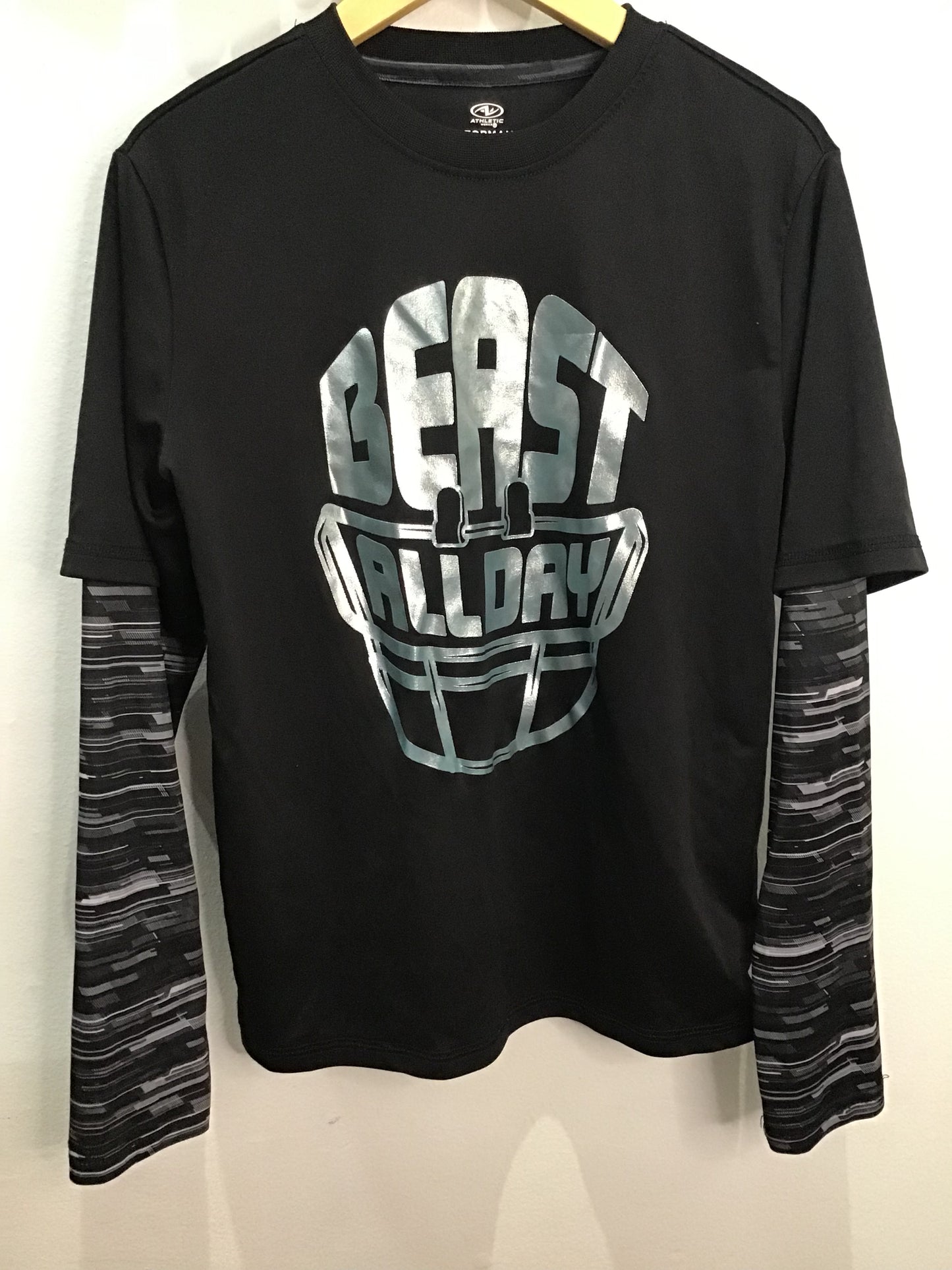 Tee Beast All Day activewear 10-12y