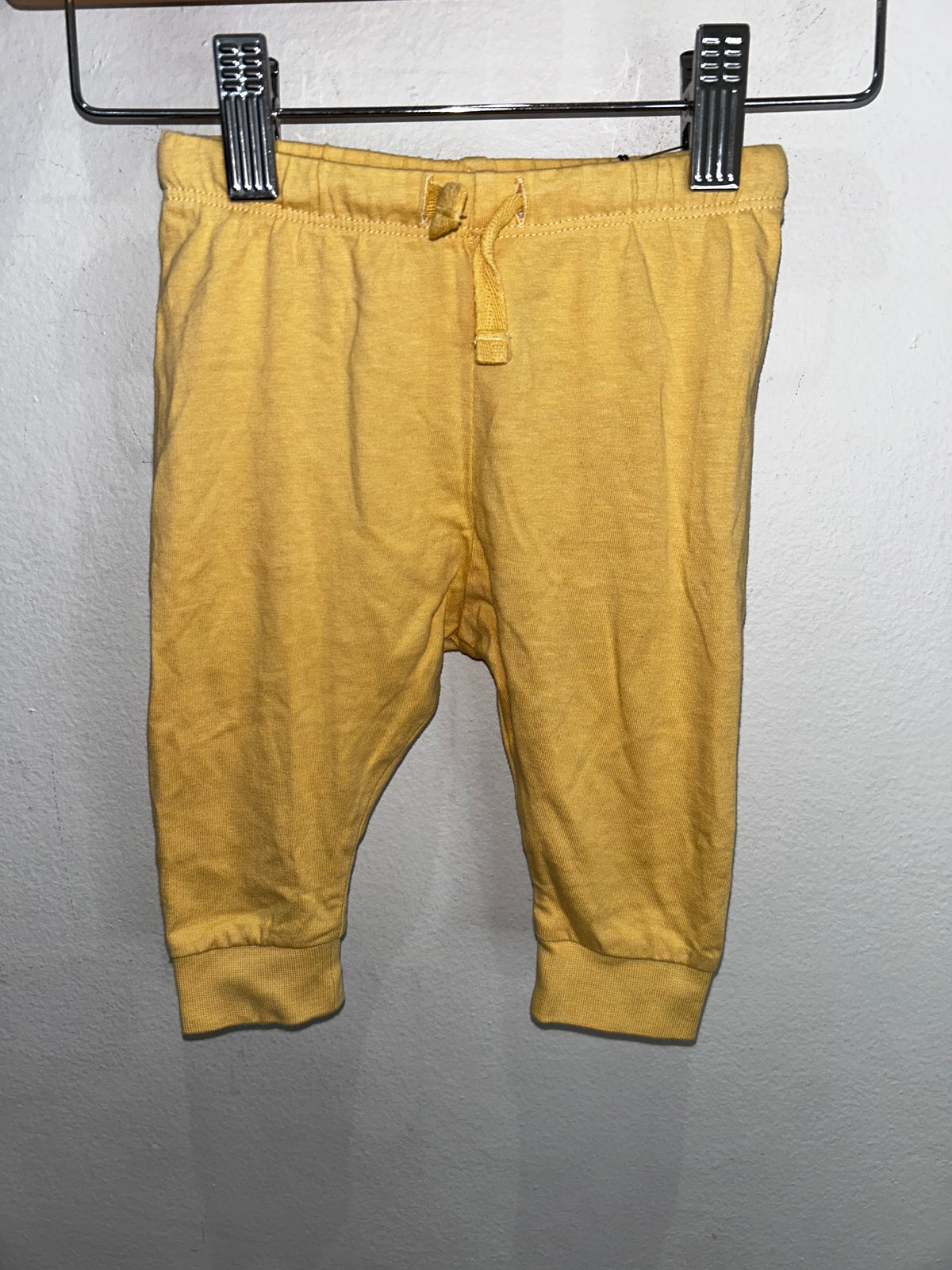 Yellow cotton pants 0-3m