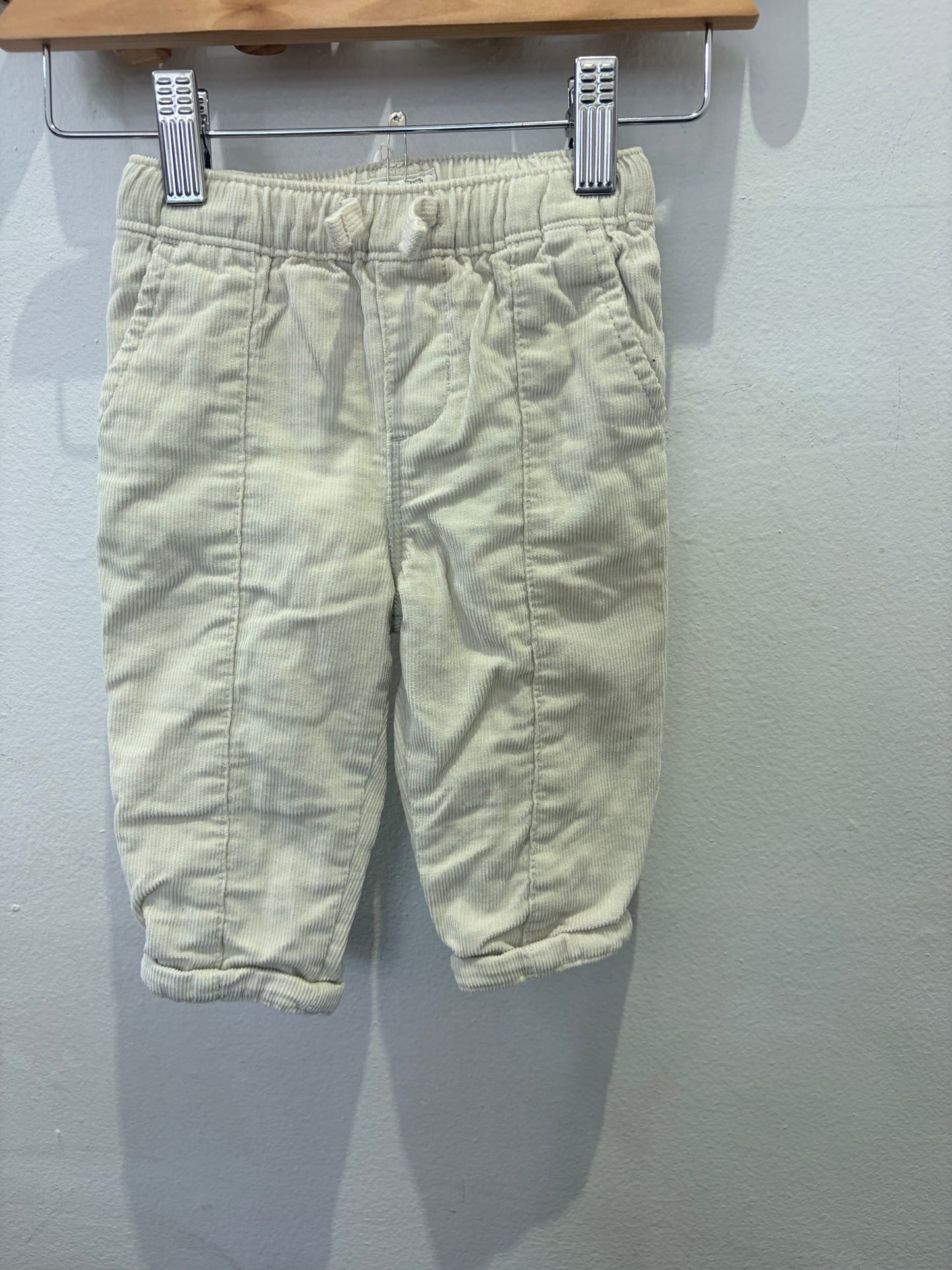 Cream corduroy pants 6-9m