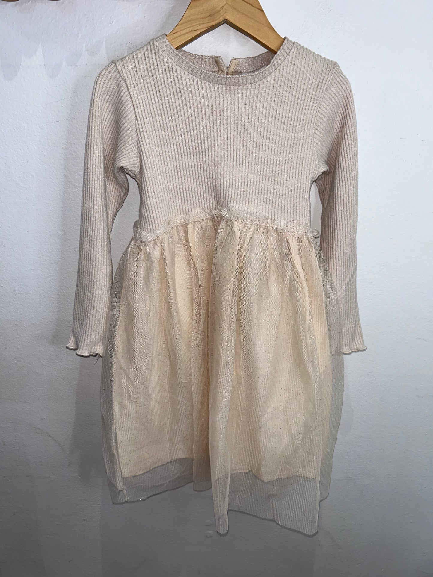 Cream rib and tulle sparkly dress 4-5y