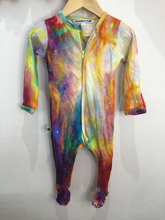 Inchworm Alley spacey romper 6-12m
