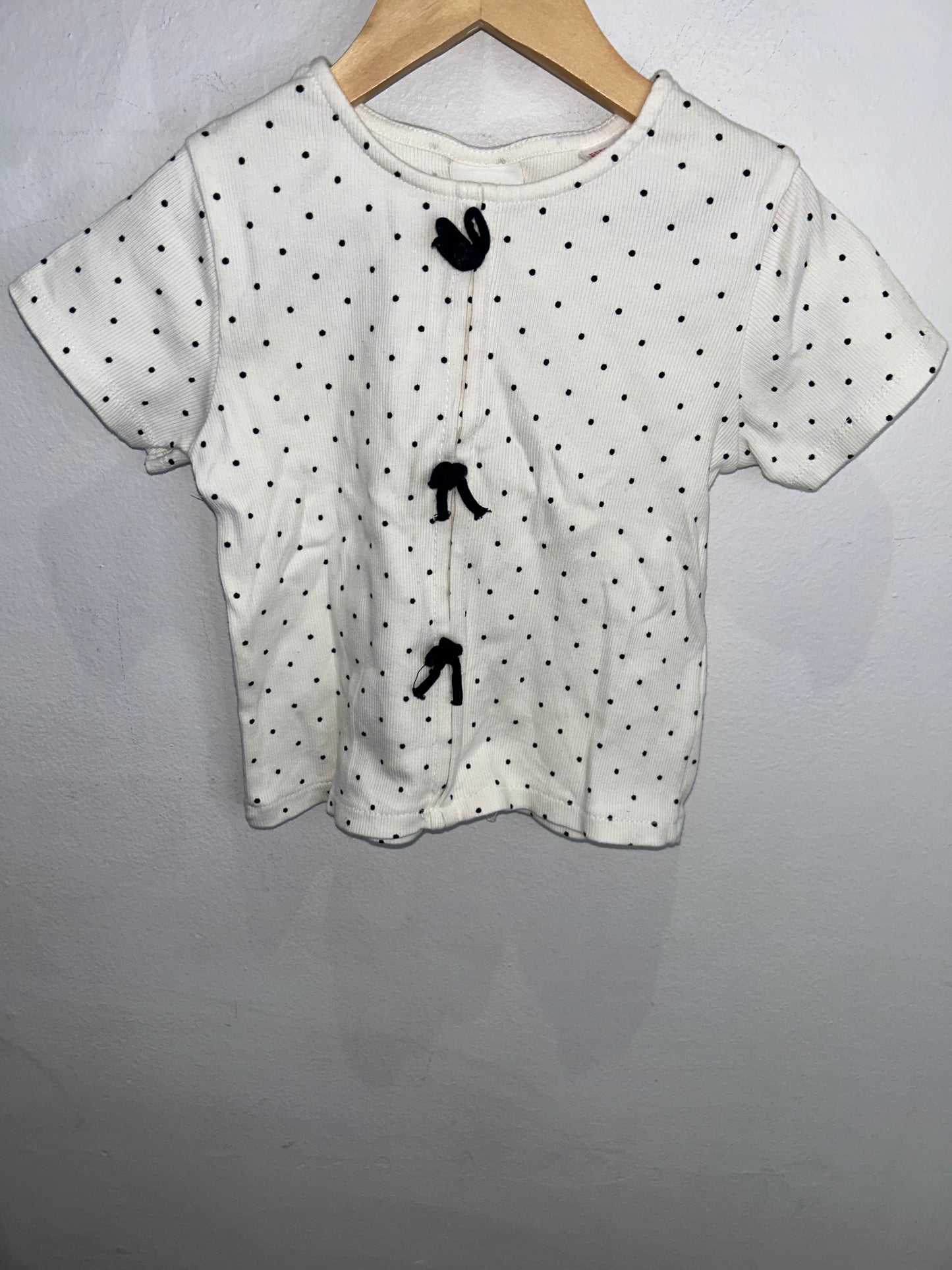 Bow detail polka dots tee 6y*