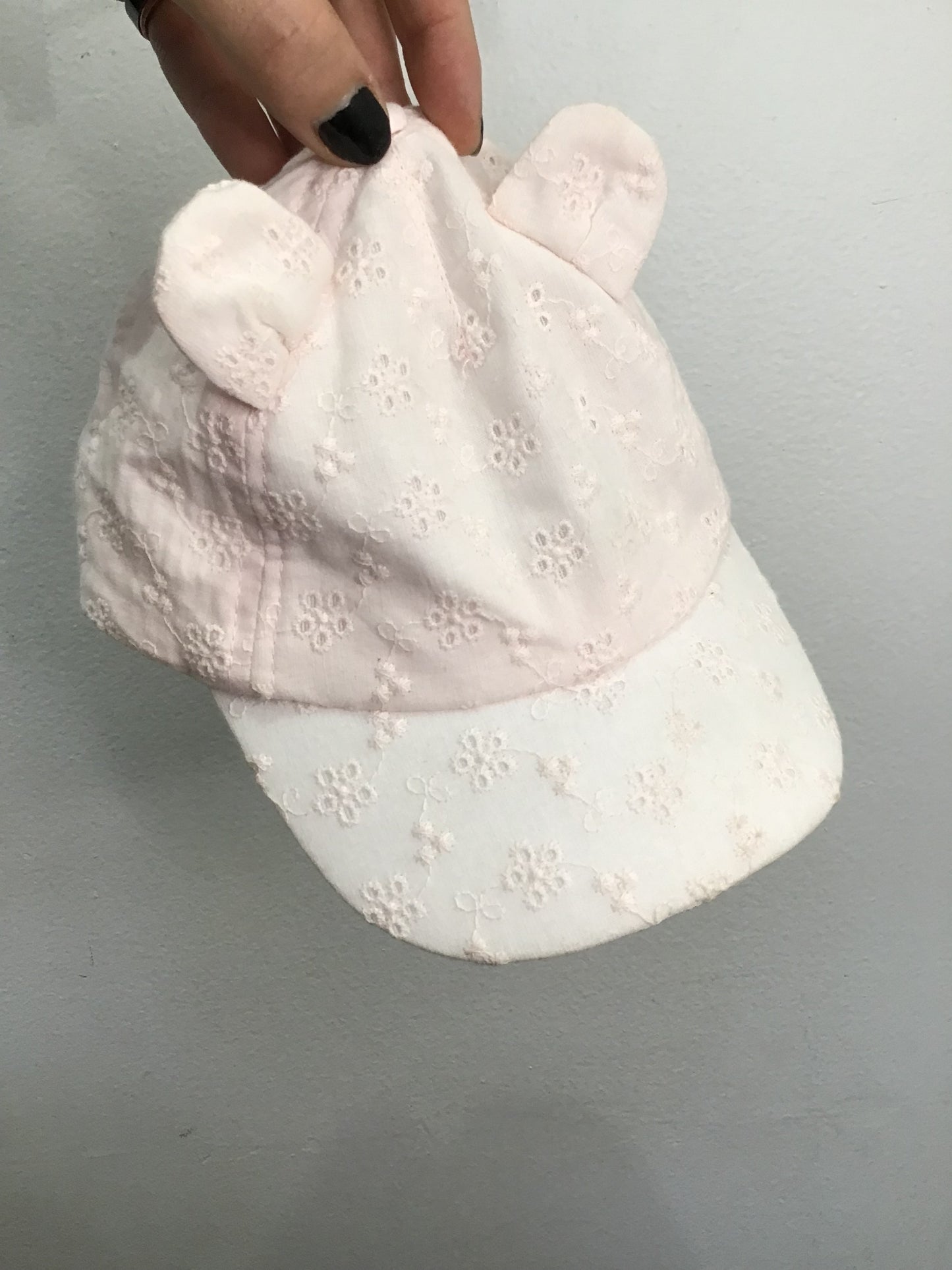 Broderie anglaise hat 0-12m