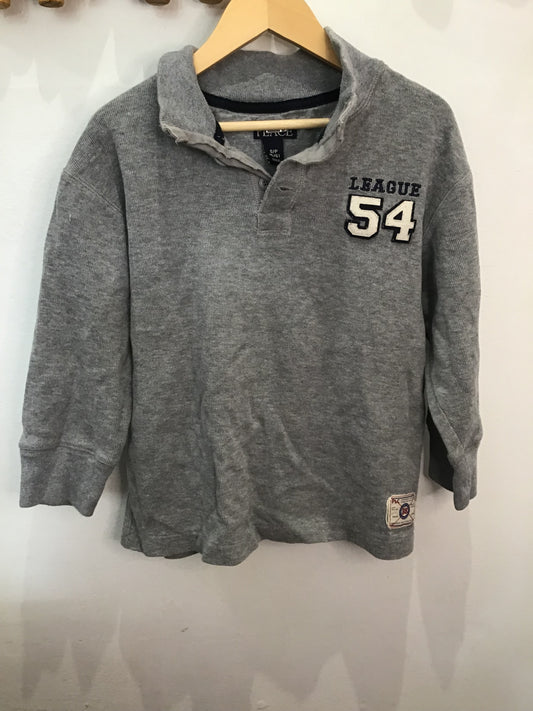Soft grey rugby shirt 5-6y