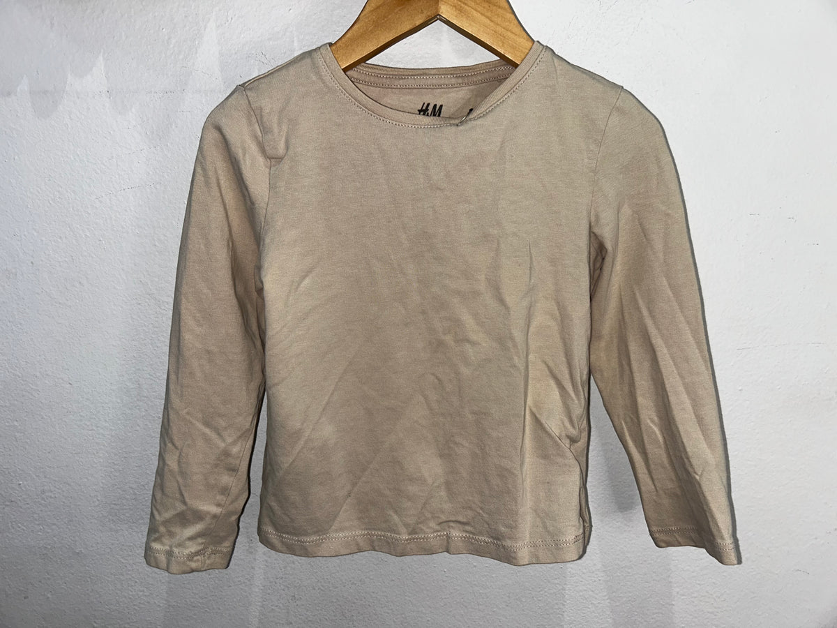 Beige longsleeve 2-4y