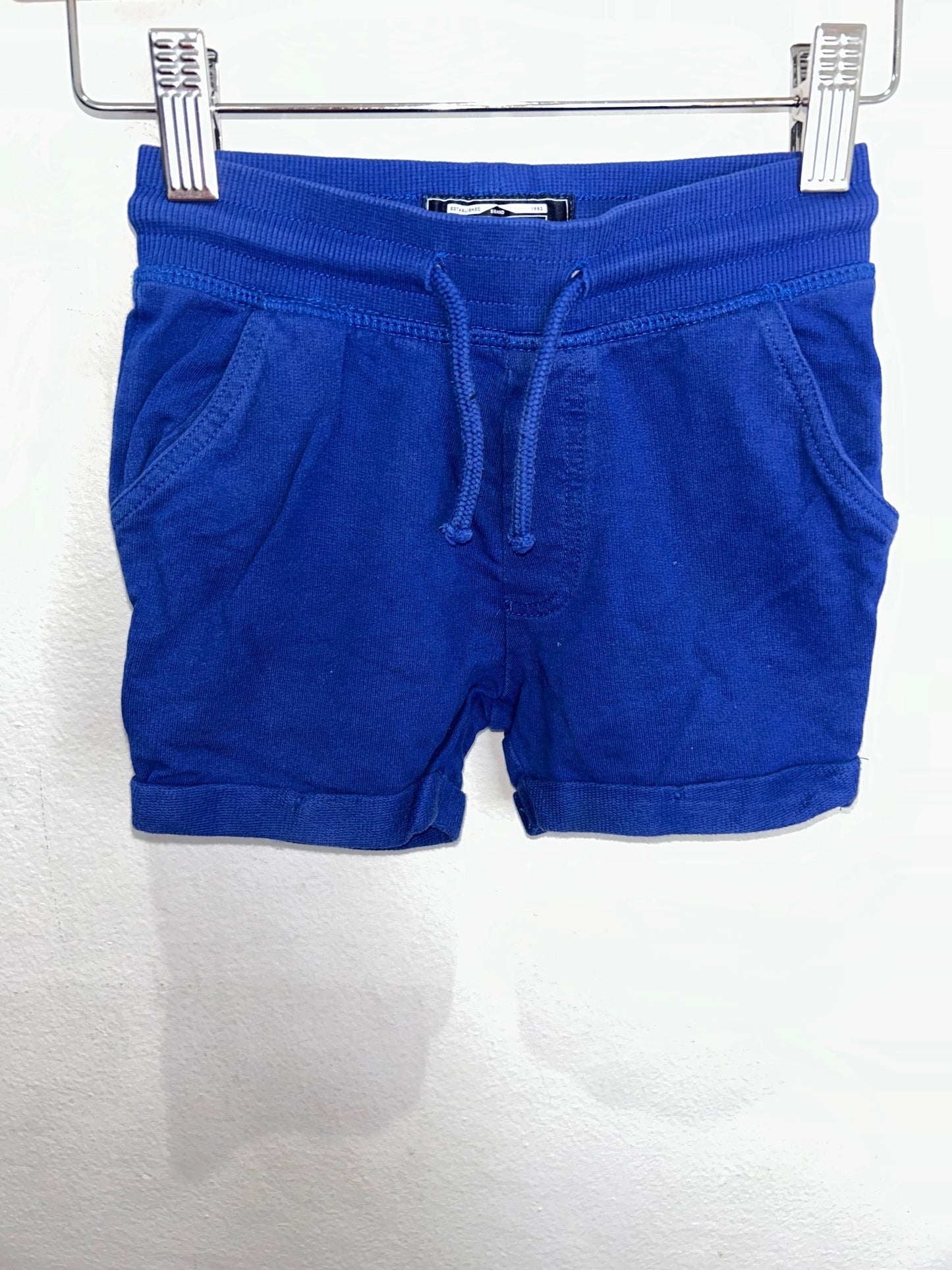 Bright blue jogger shorts 18-24m*