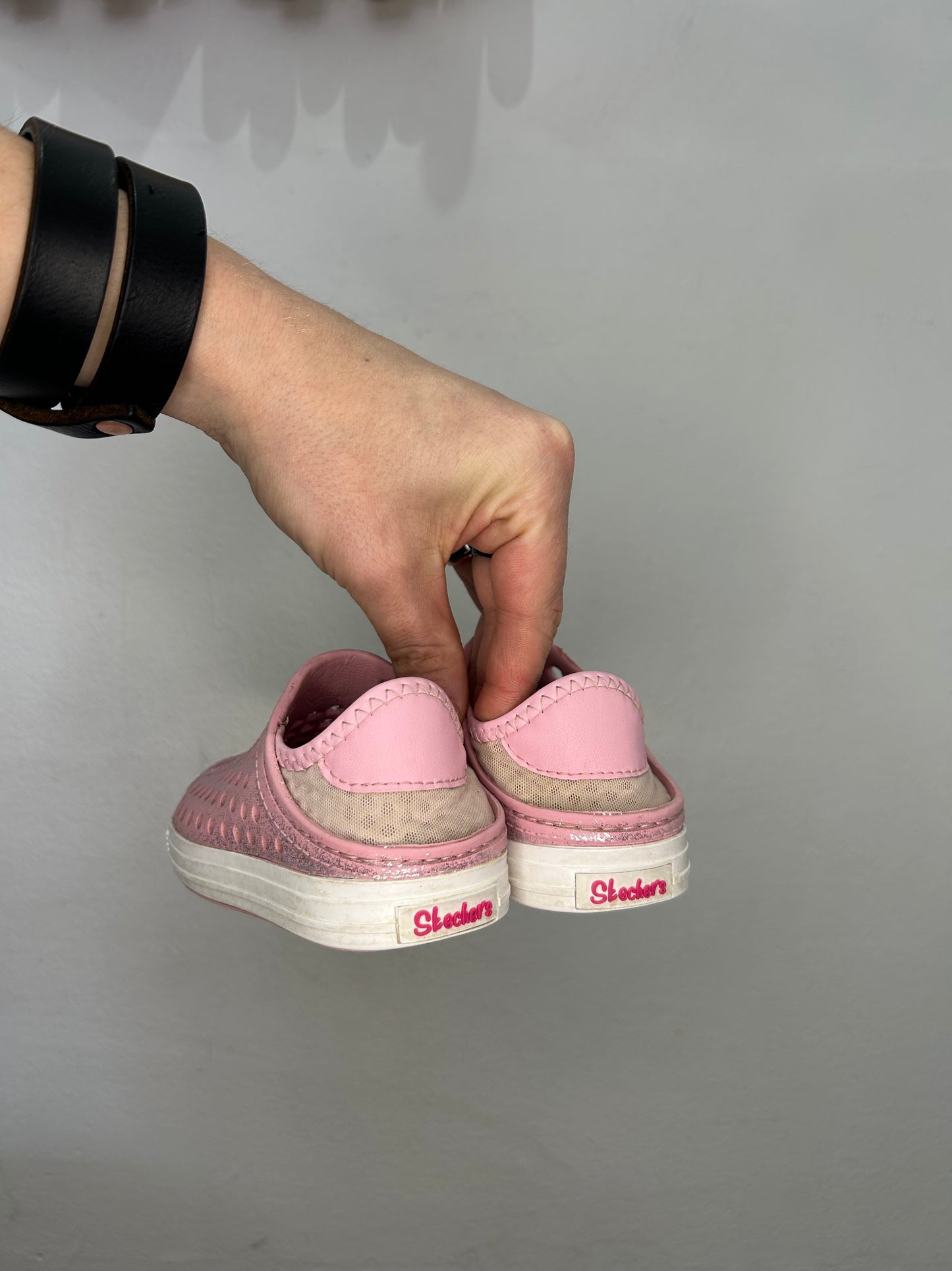 C8 pink sparkly Skechers pull-ons