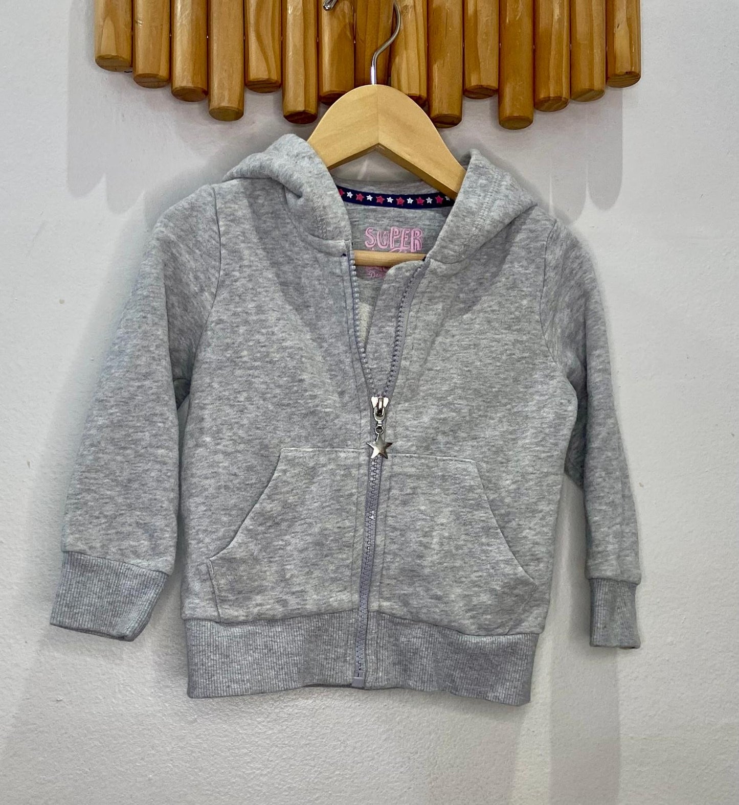 Grey star sweatshirt 12-18m