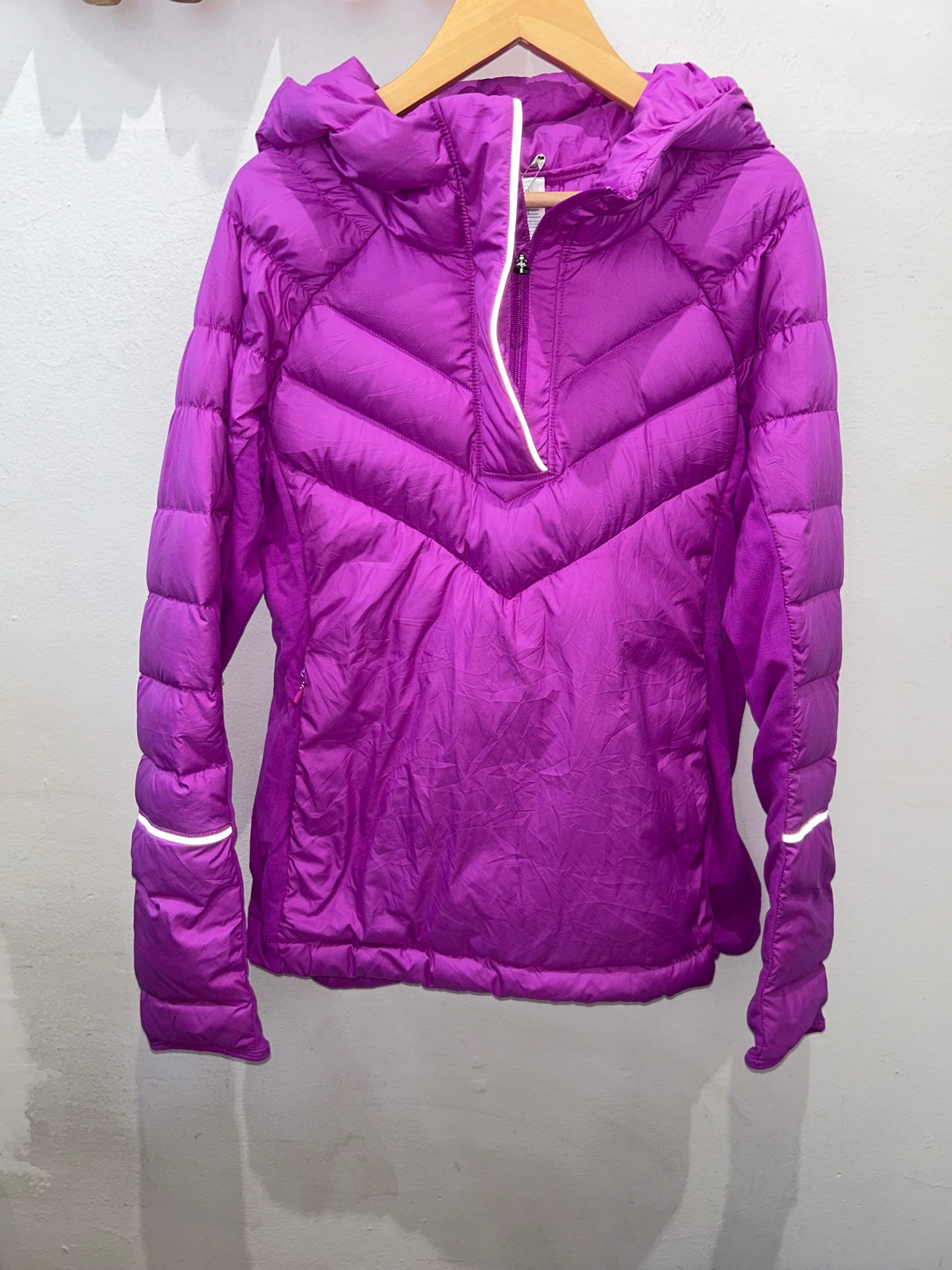Magenta lightweight puffer jacket 12y
