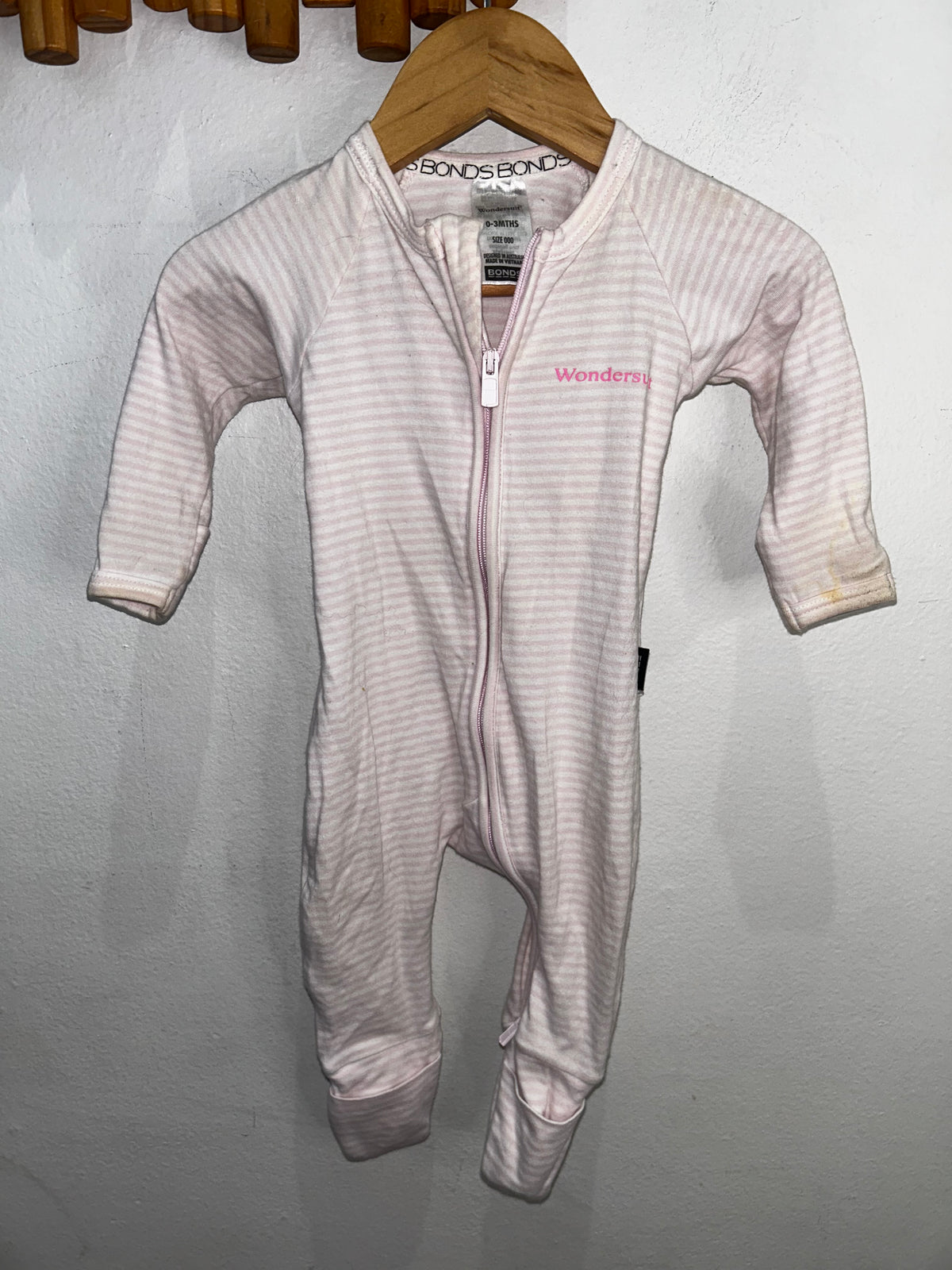 Pink stripes wondersuit 0-3m*
