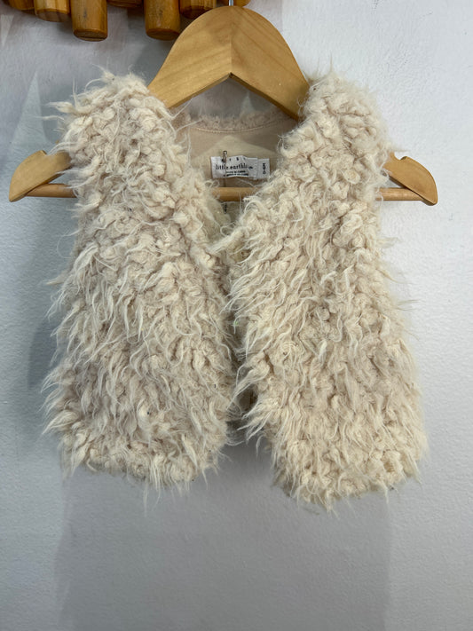 Furry sheep vest 0-6m