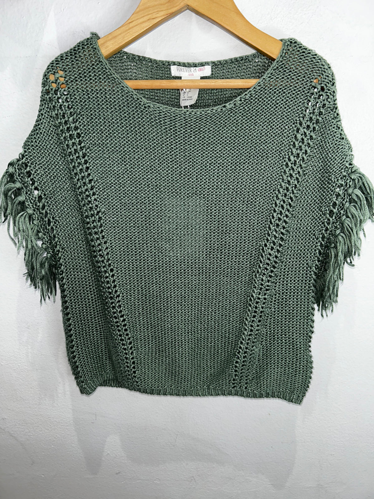 Green short sleeve sweater 7-8y