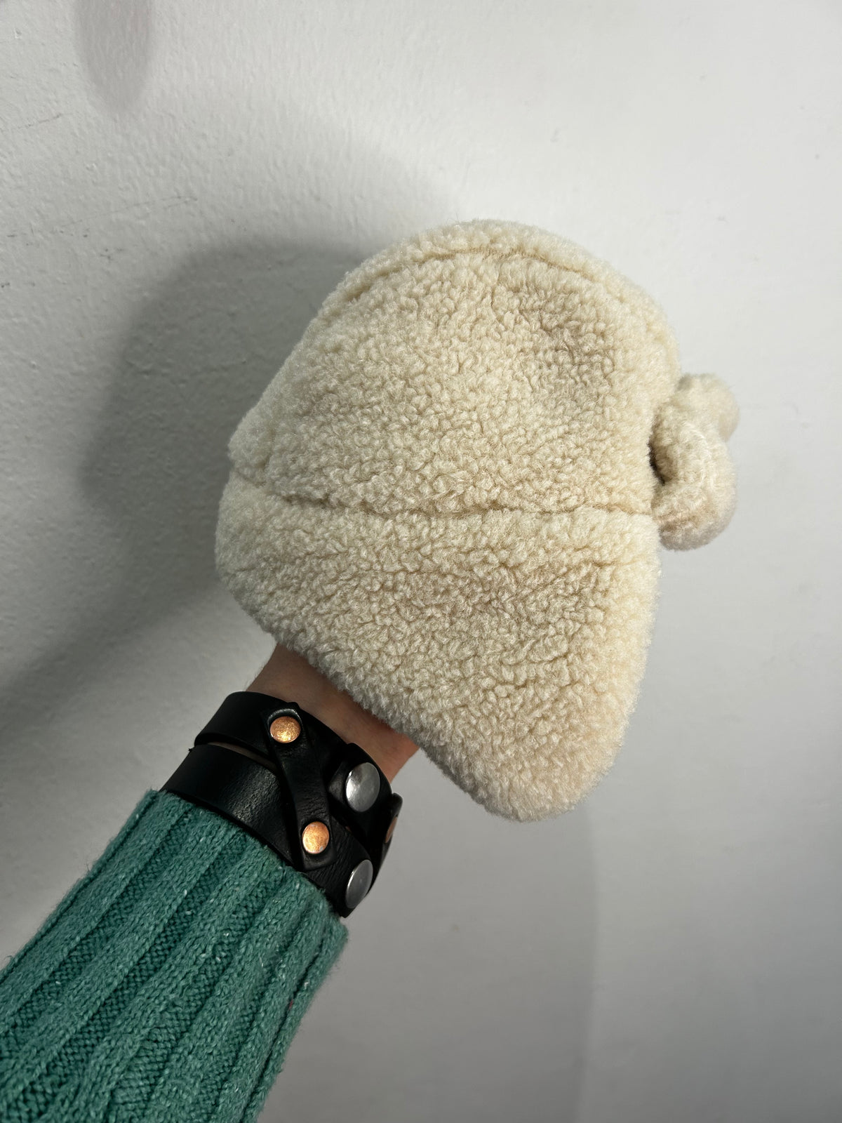 Kombi furry cream hat 3-9m