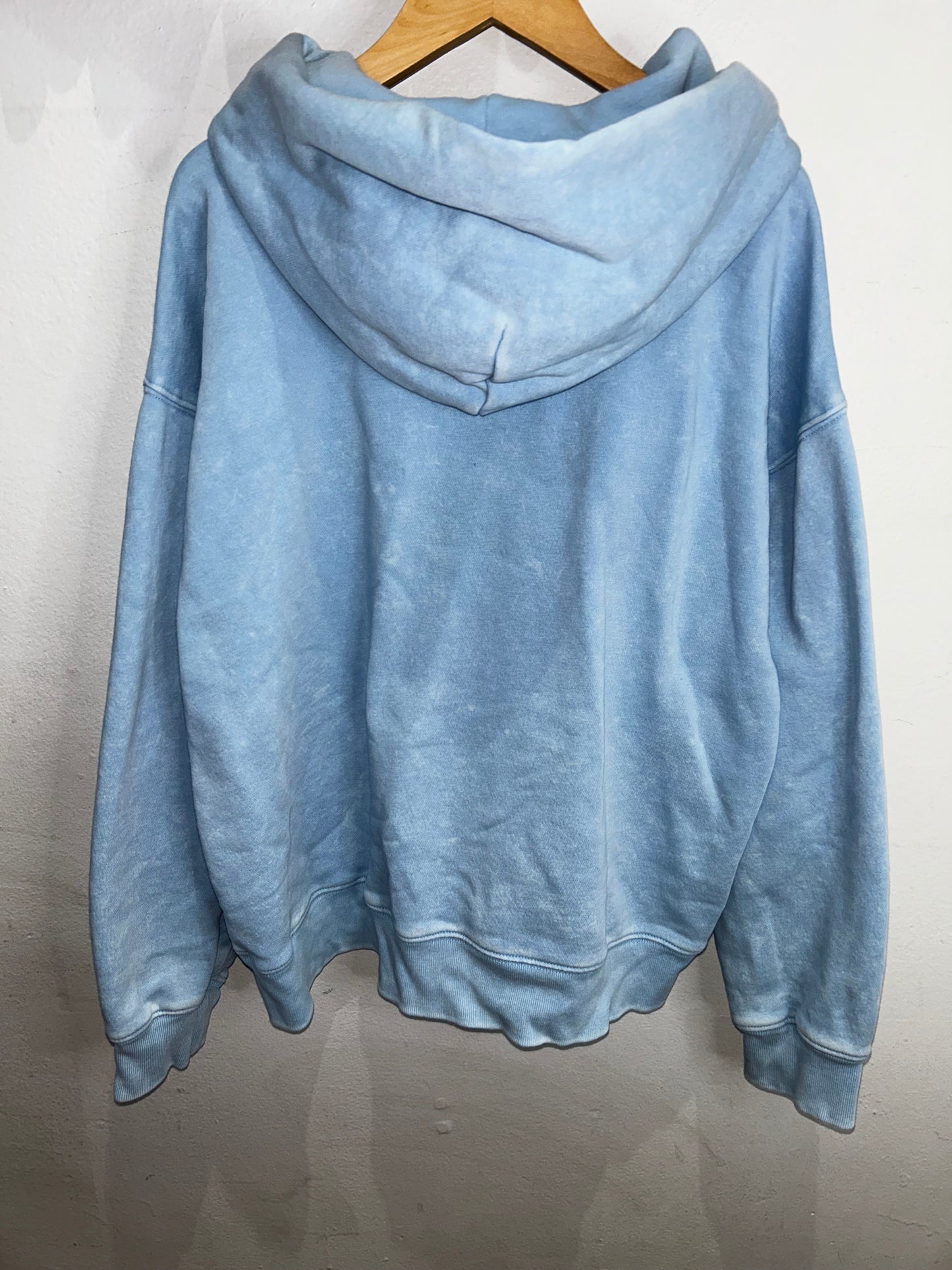 Sky blue hoodie 12-14y