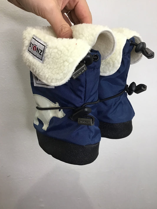 Stonz booties bear - small (3-9m)