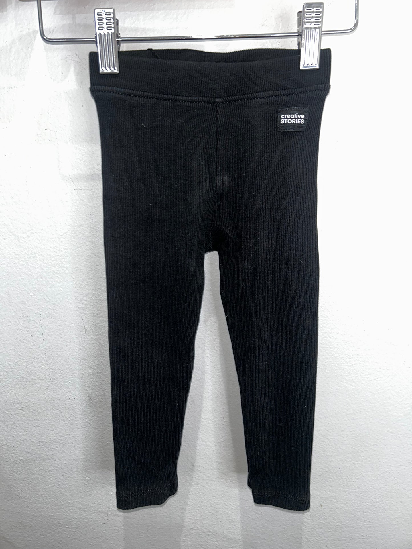 Black ribbed pants 2y