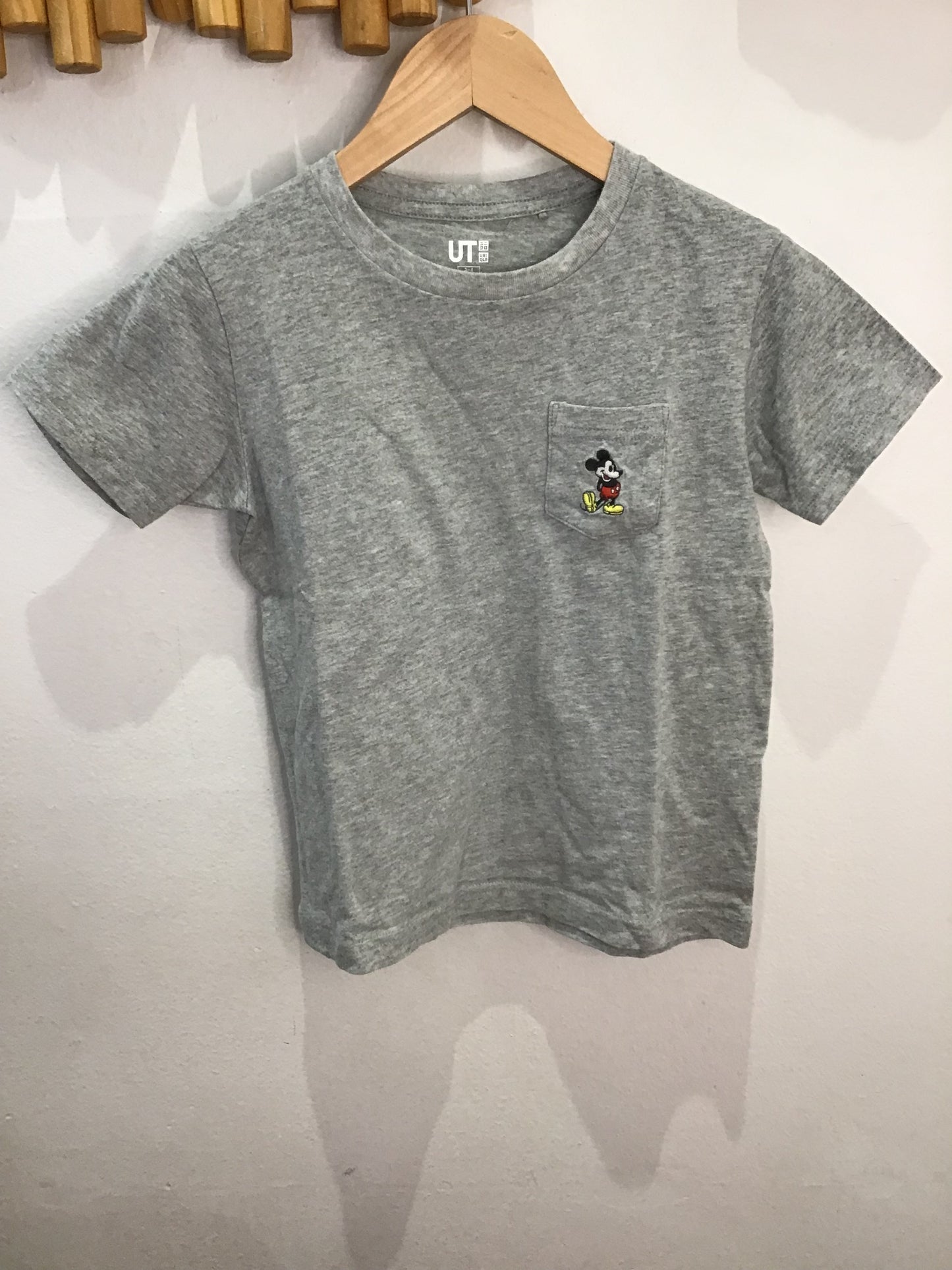 Tee grey Mickey pocket 3-4y