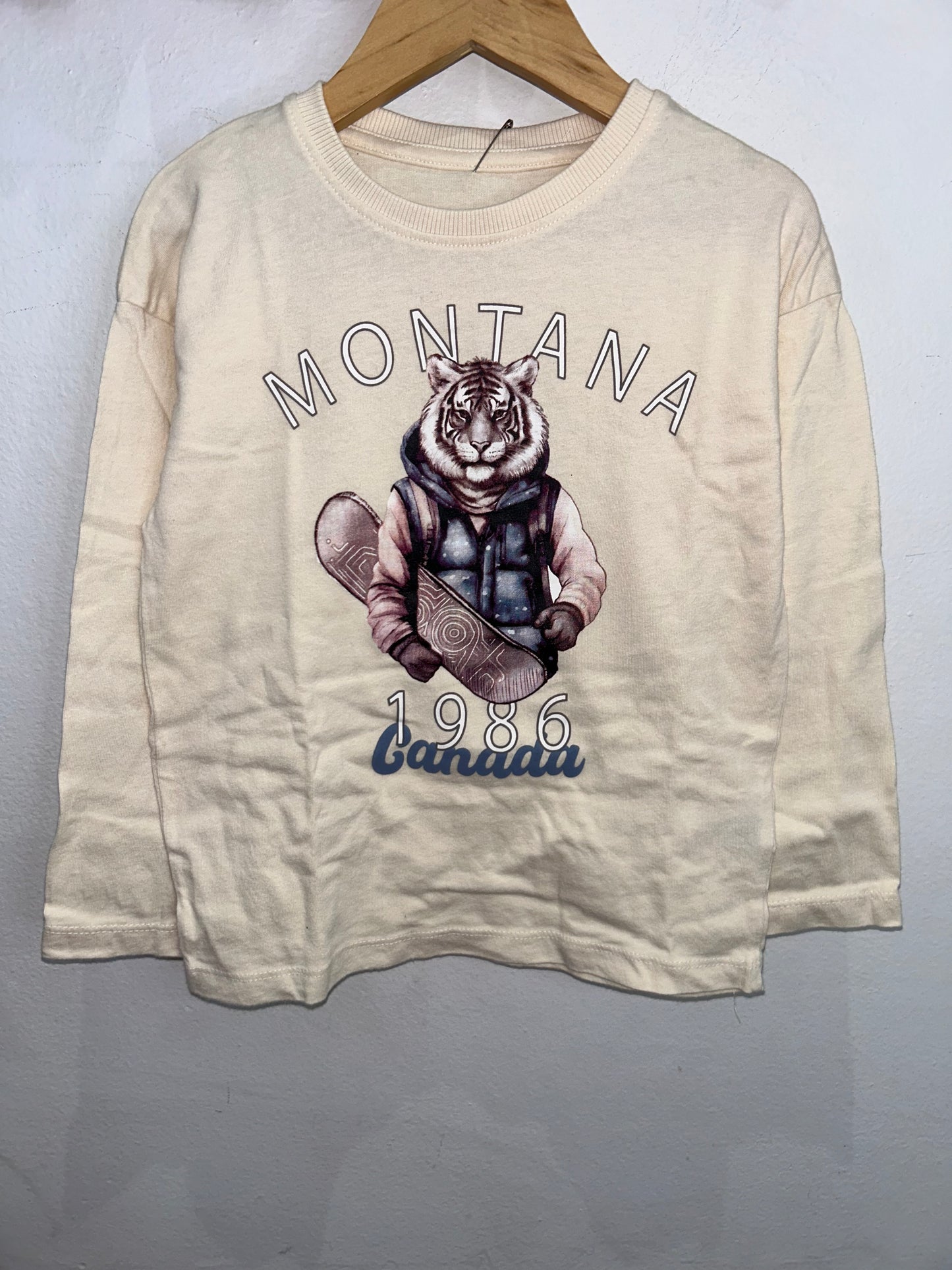 Tiger graphic long sleeve 4-5y