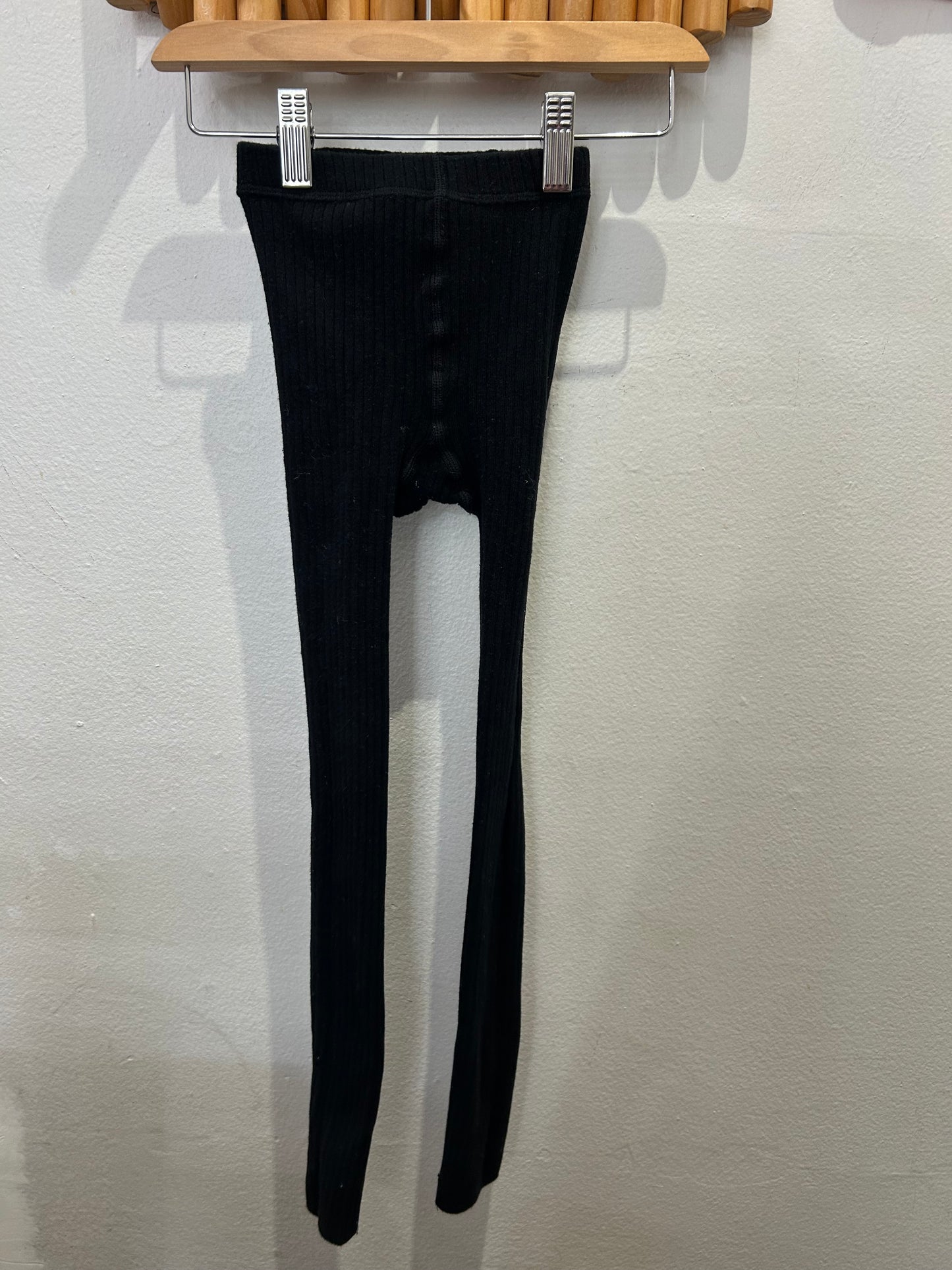 Black footless tights 4-6y