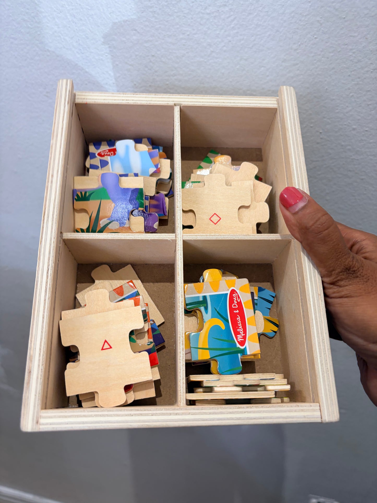 Melissa & Doug wooden jigsaw puzzles in box