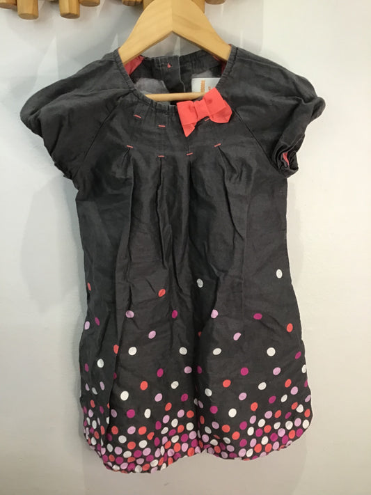 Grey dots dress 4y