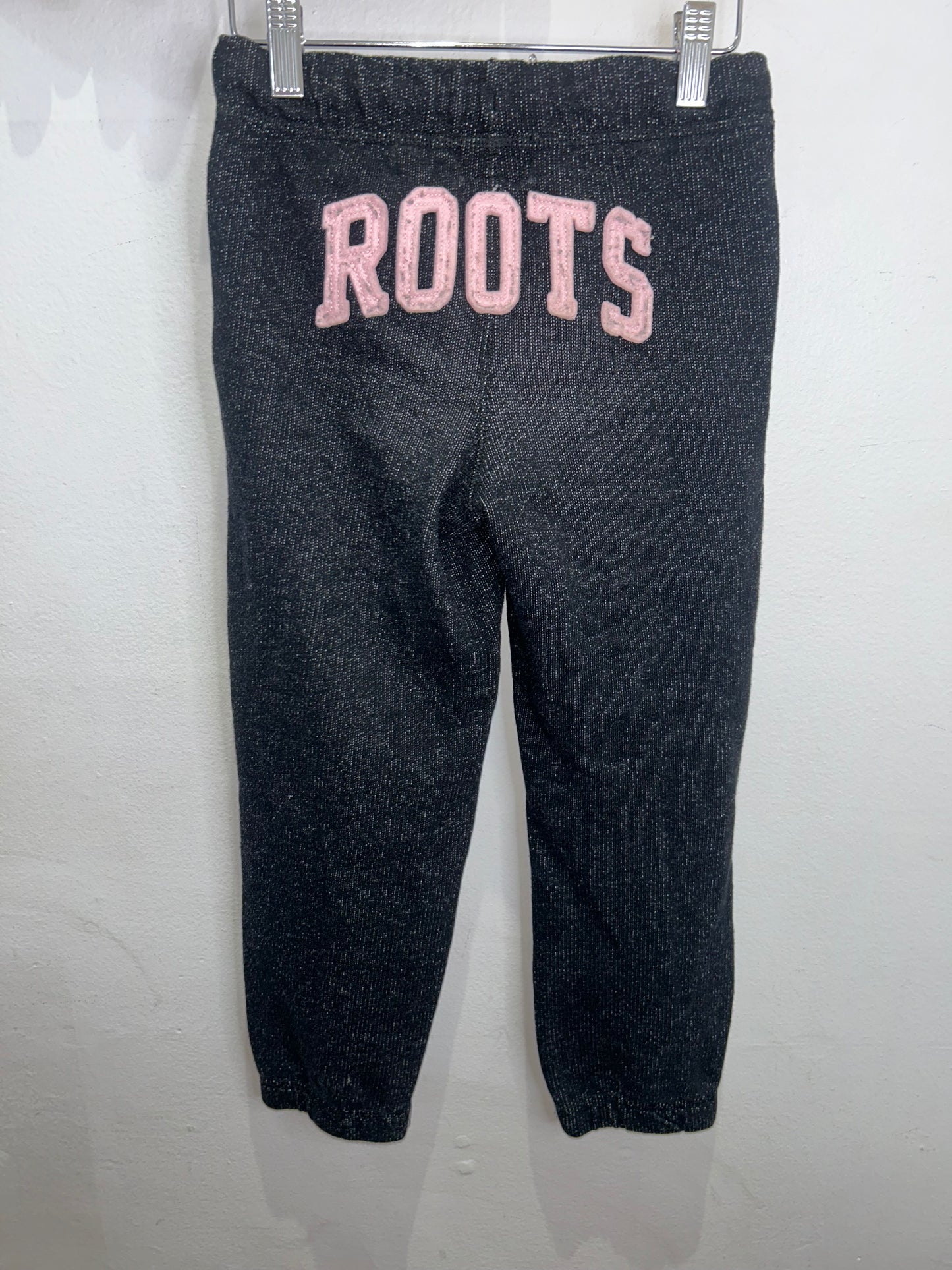 Roots joggers pink bum logo 7y
