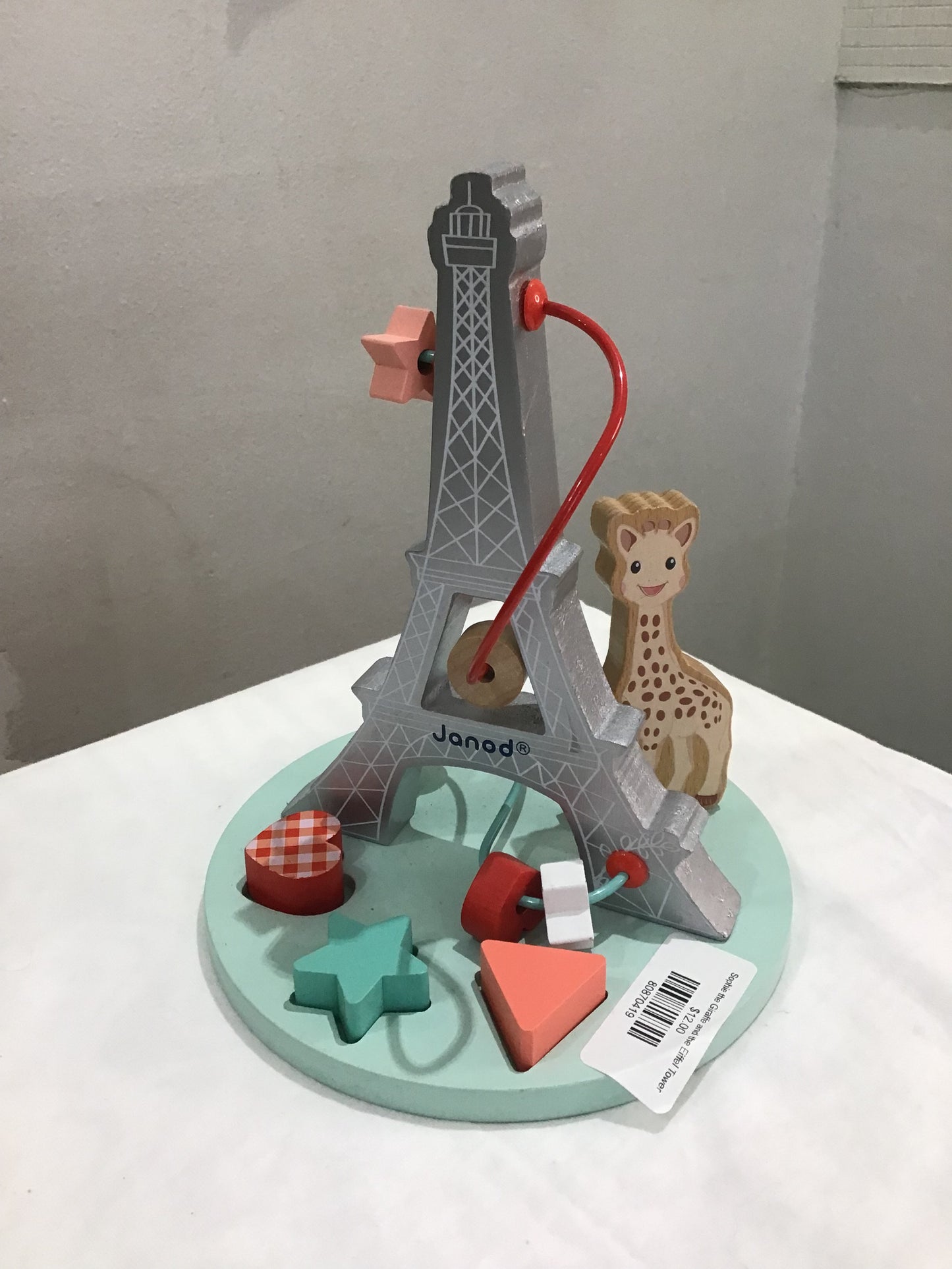 Sophie the Giraffe and the Eiffel Tower