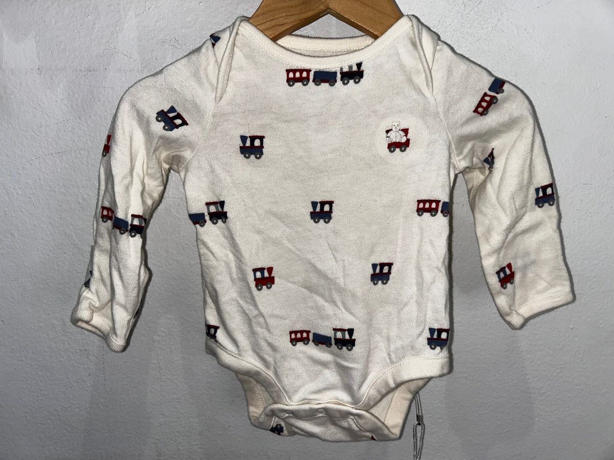 Trains onesie set 3-6m