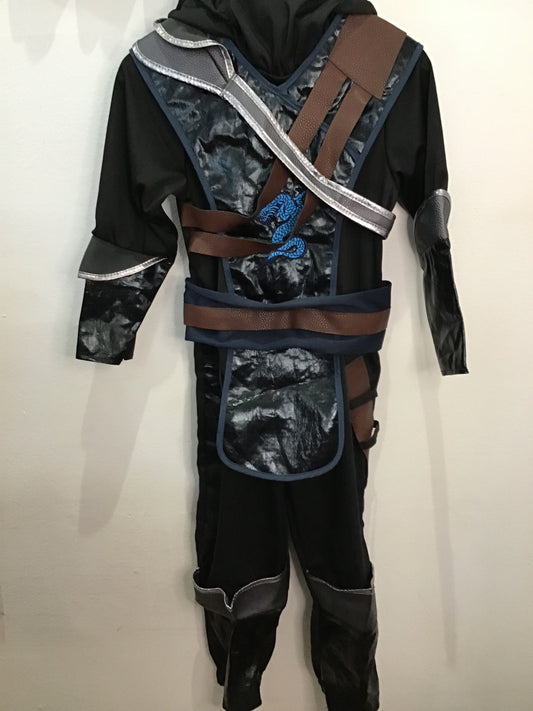 Black romper costume (e.g. Shang-Chi, knight) 4-8y