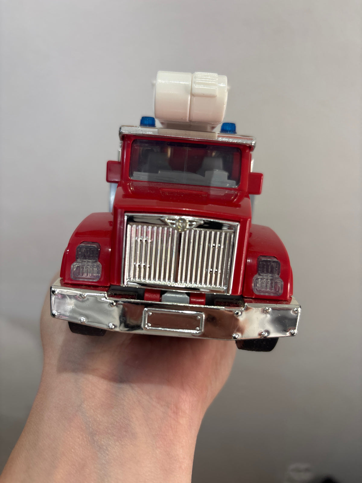 Battat micro fire truck