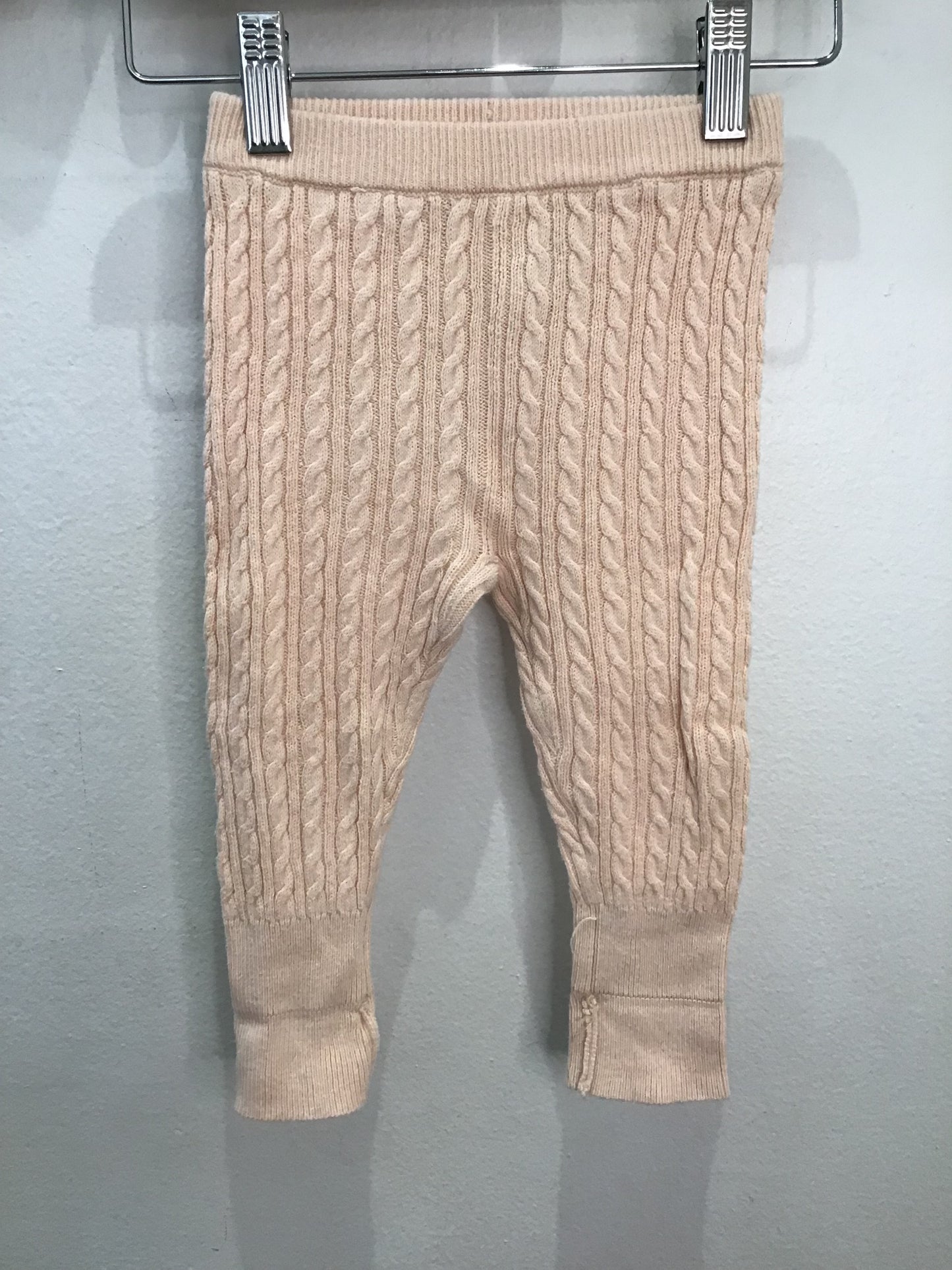 Light peach sweater pants 6-12m